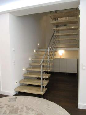 Treppe zum OG - 