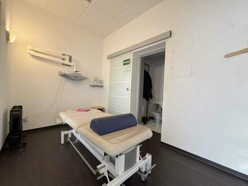 Behandlungszimmer 2 - 
