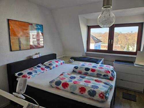 20251218_121210.jpg - Etagenwohnung mit 83,40 m&sup2; in Stuttgart zum Kaufen