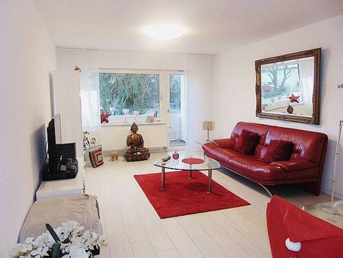 Wohnraum mit Loggiazugang.jpg - TRAUM-ERDGESCHOSS-BALKONWOHNUNG - TOP LAGE ABER RUHIG!