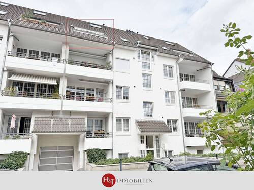 Wohnung kaufen in Bremen – H & T Immobilien - Riensberg - Beste Lage! Helle Wohnung mit Fahrstuhl und TG-Stellplatz!