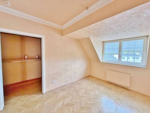 Schlaf- mit Ankleidezimmer - 