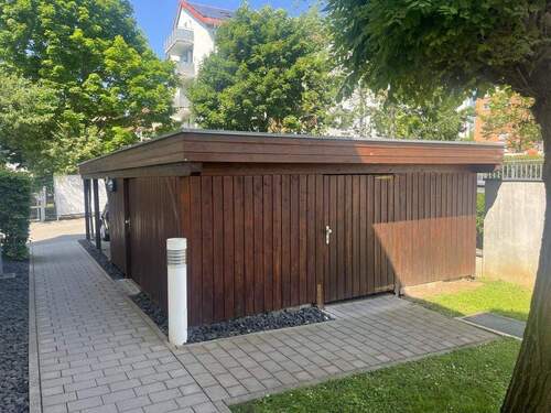 Fahrrad- und Müllbereich - 