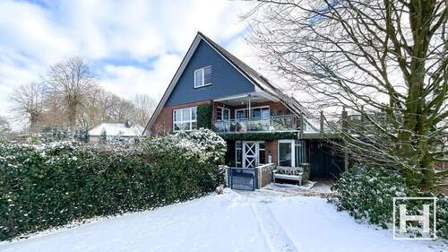 Hausansicht - Einfamilienhaus mit außergewöhnlicher Weite