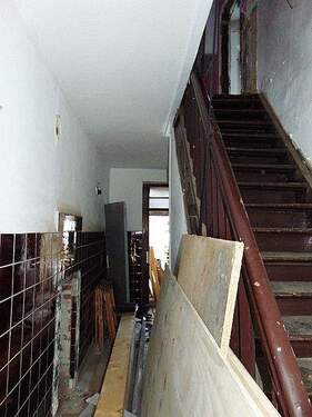 Hausflur.JPG - 5 Zimmer Mehrfamilienhaus, Wohnhaus zum Kaufen in Bergheim