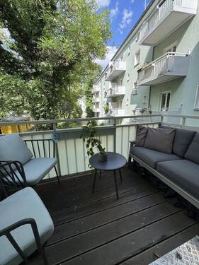 Balkon - Bezugsfreie 2-Zimmer-Wohnung in Prenzlauer Berg mit EBK & Balkon