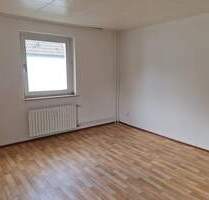 Mit 300€-Gutschein nach Einzug* Schöne 2-Zimmer-Wohnung im 1.Obergeschoss zu vermieten! - Duisburg Beeck