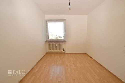 Büro/Kinderzimmer - 3 Zimmer Etagenwohnung in Germering