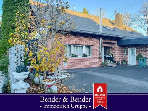 Titelbild mit Logo - Zentral gelegene, renovierte 3-Zimmer-Souterrain-Wohnung mit eigenem Garten!