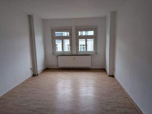 Zimmer - 2 Zimmer Etagenwohnung zur Miete in Leipzig