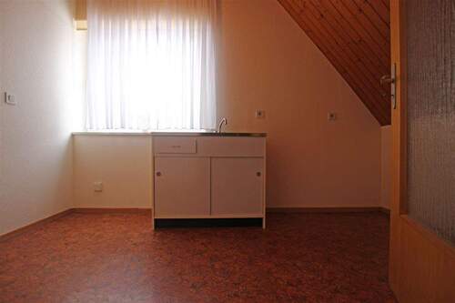 Raum im OG - ehemals Küche - 