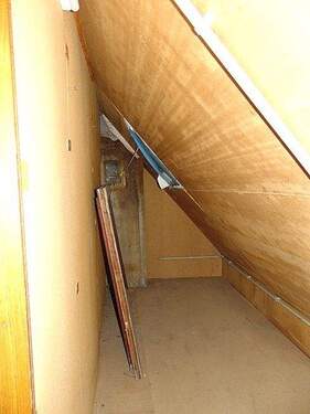 Abstellfläche DG.JPG - 