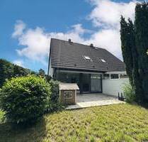 Doppelhaushälfte mit schönem Garten in beliebter Wohnlage - Grevenbroich Wevelinghoven