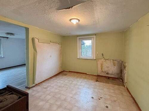 Wohnraum (Küche möglich) - 