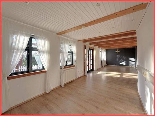 Wohnbereich mit Südterrasse - 