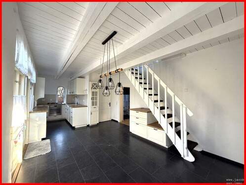 Wohnküche mit vorgelagerter Westterrasse - 