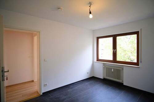 Zimmer 2 - 