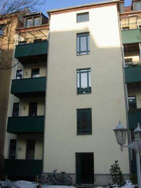 4 Hofansicht - Etagenwohnung mit 68,00 m² in Leipzig zum Kaufen