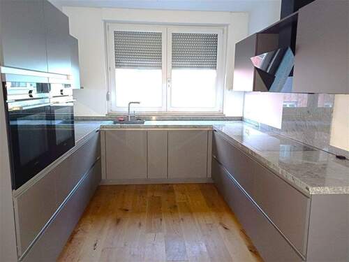 Hochwertige Einbauküche - 