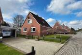 Titelbild - Idyllisch gelegen - Einfamilienhaus in Emden-Uphusen