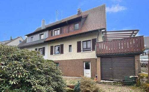 Haus-Außenansicht - Seltene Gelegenheit! Ruhige Doppelhaushälfte in Baden-Baden OT-Lichtental