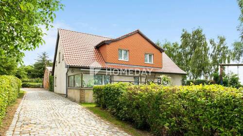 Außenansicht 1 - Räume voller Möglichkeiten - Ihr Zuhause mit Gartenidylle