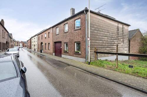 WWW.BOUWENS.DE - 4 Zimmer Bauernhaus, Landhaus zum Kaufen in Gangelt / Birgden