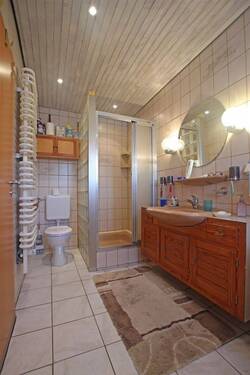 Voll- und Duschbad - Bild 1 - 