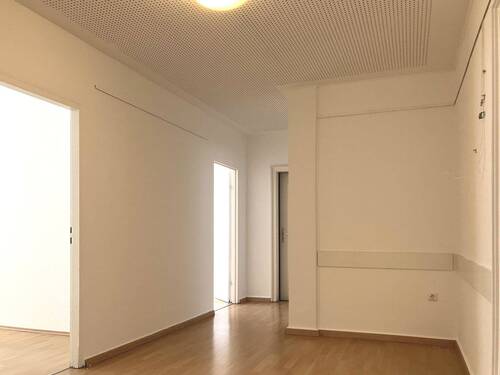Blick vom Eingang - Büro in Kassel zur Miete