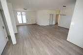 Wohn-Esszimmer - 