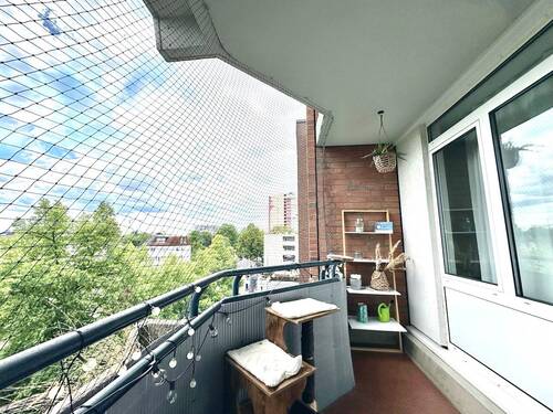 Balkon - Etagenwohnung mit 65,00 m² in Köln zum Kaufen