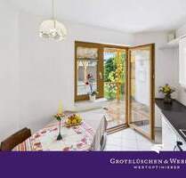 Großzügiges Reihenmittelhaus mit Garten und Carport in ruhiger Wohngegend - Bremerhaven Lehe