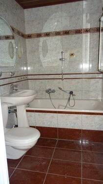 Badausstattung - Etagenwohnung mit 68,90 m&sup2; in Crimmitschau zum Kaufen