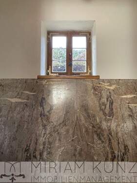 Im Flur_Miriam Kunz Immobilienmanagement.jpg - 3 Zimmer Einfamilienhaus in Weilburg