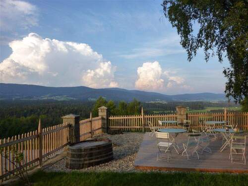 Terrasse mit Rundumblick - 