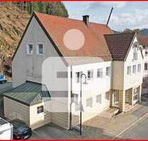 Idyllische Lage direkt am Fluss und mitten im Stadtgeschehen - Wallenfels