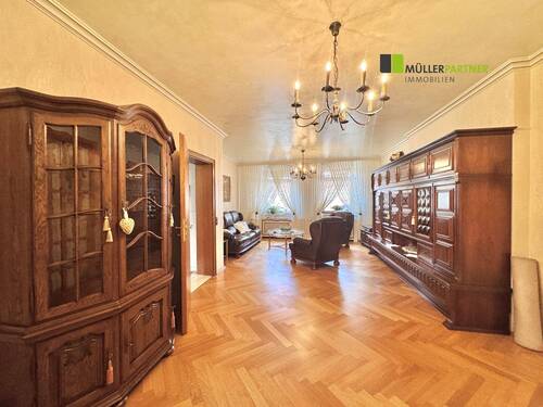 Wohn- und Esszimmer - 