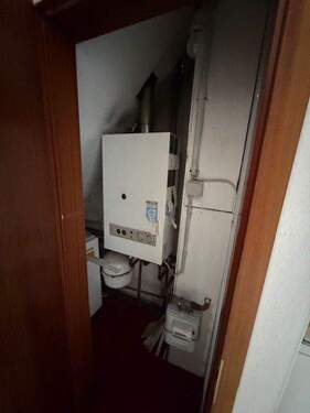 Gastherme für die Beheizung der Räume - Etagenwohnung mit 49,00 m&sup2; in Hamburg zur Miete