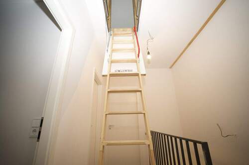 DG Leiter zum Speicher - 