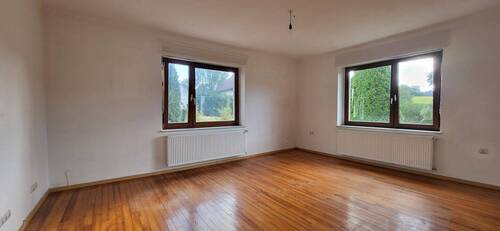 1000070367.jpg - Mehrfamilienhaus, Wohnhaus mit 250,00 m&sup2; in Beckingen zum Kaufen