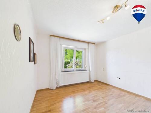 RE/MAX Immobilien DeLux Haus zu verkaufen in Besseringen - 