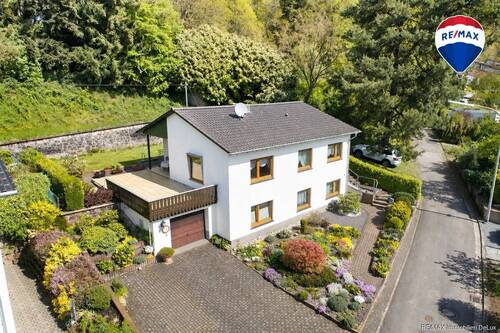 RE/MAX Immobilien DeLux Haus zu verkaufen in Besseringen - Gepflegtes Zuhause mit Charme in Besseringen