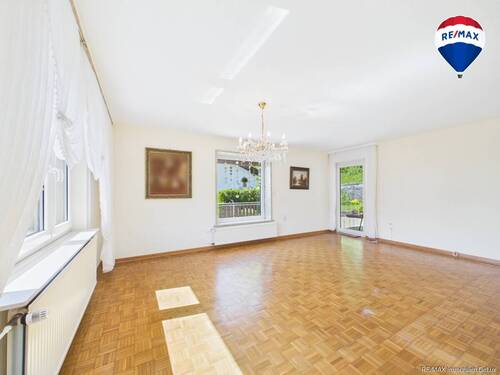 RE/MAX Immobilien DeLux Haus zu verkaufen in Besseringen - 