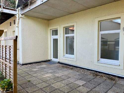 Außenbereich vor dem Wohnungseingang - 