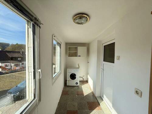 Wasch- und Abstellraum - 