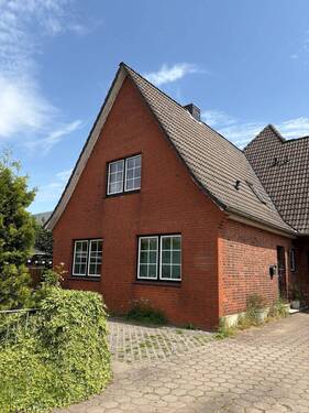 Vorderansicht - 3 Zimmer Etagenwohnung zum Kaufen in Braak