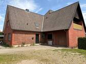 Seitenansicht - 3 Zimmer Etagenwohnung in Braak