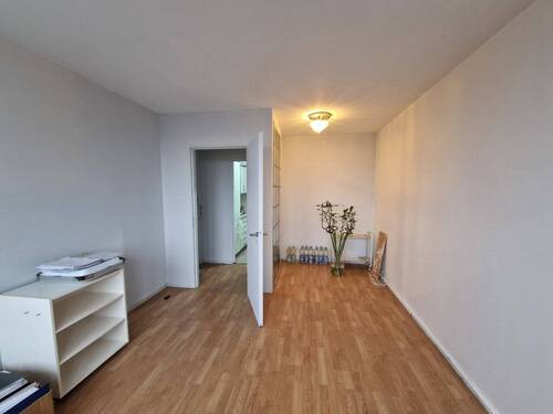  Zimmer 1 - BARRIEREFREI - Bezugsfreie Wohnung am Hackeschen Markt!