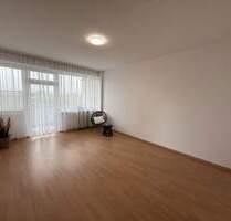 Helle bezugsfreie 2-Zimmer-Wohnung mit Westbalkon in Top-Lage: Ideal für Selbstnutzer oder Anleger - Berlin Wilmersdorf