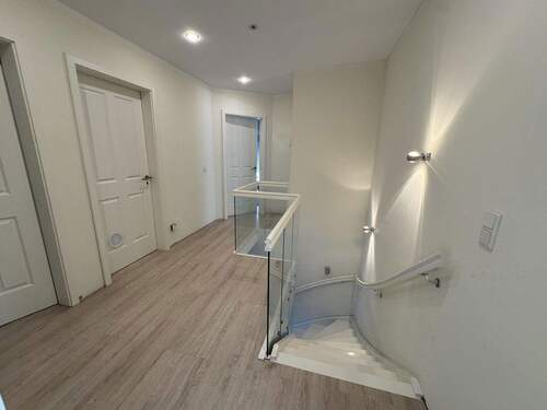 OG Flug mit Treppe - 